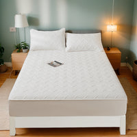 Soft Quilted Mattress Cover, Breathable Mixed Filling Thickened Pad, Without Pillowcase, Bedroom Essentials, Decorative Pad, Elegant Mattress Cover, High-Quality Stitching, Breathable Fabric, Plush Bedding, Fitted Mattress, Allergy Patients