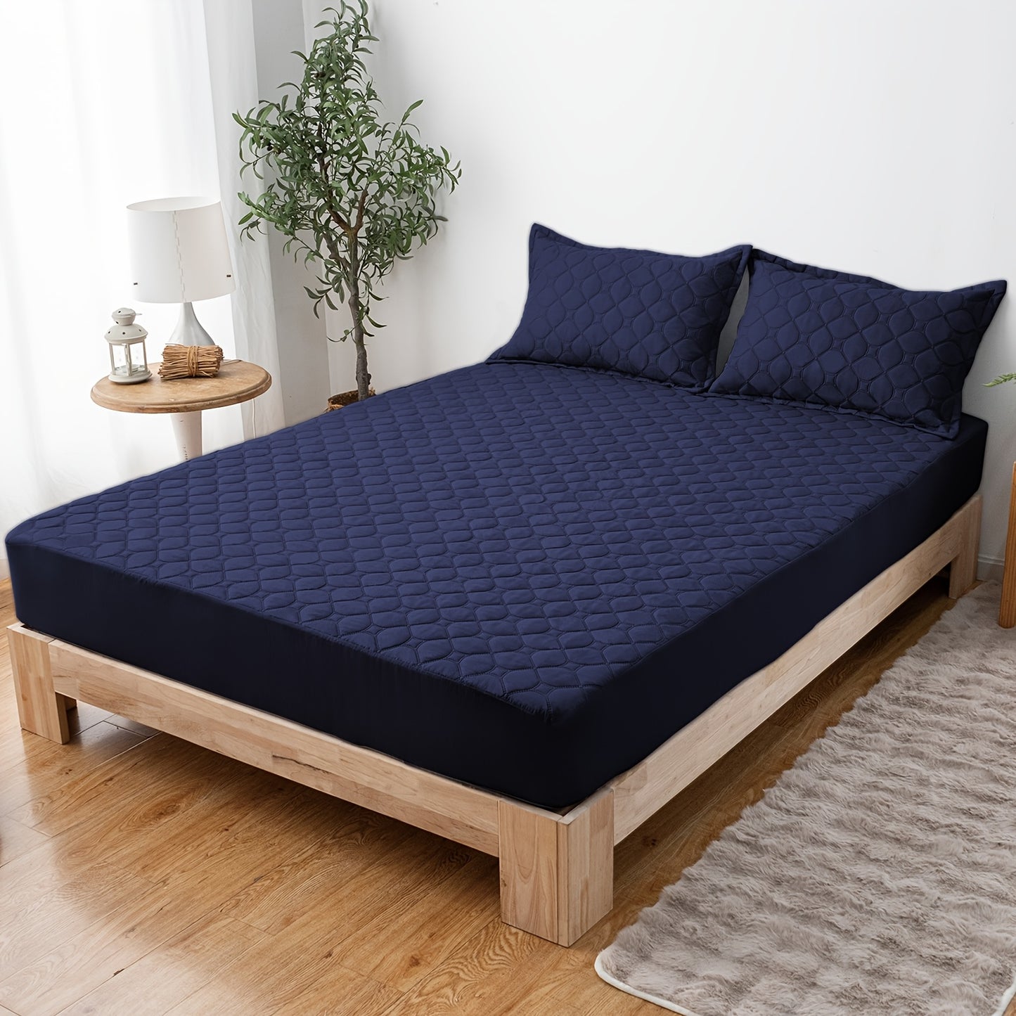 Waterproof Mattress Protector，Machine Washable Fitted Sheet，Anti-slip and Anti-stain Protection，More Sizes Optional，Christmas Home Decor